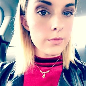 Meet your Posher, Catherine